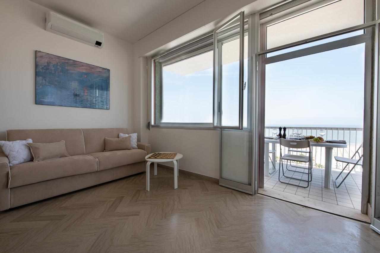 Ventodue Appartement Rimini Buitenkant foto