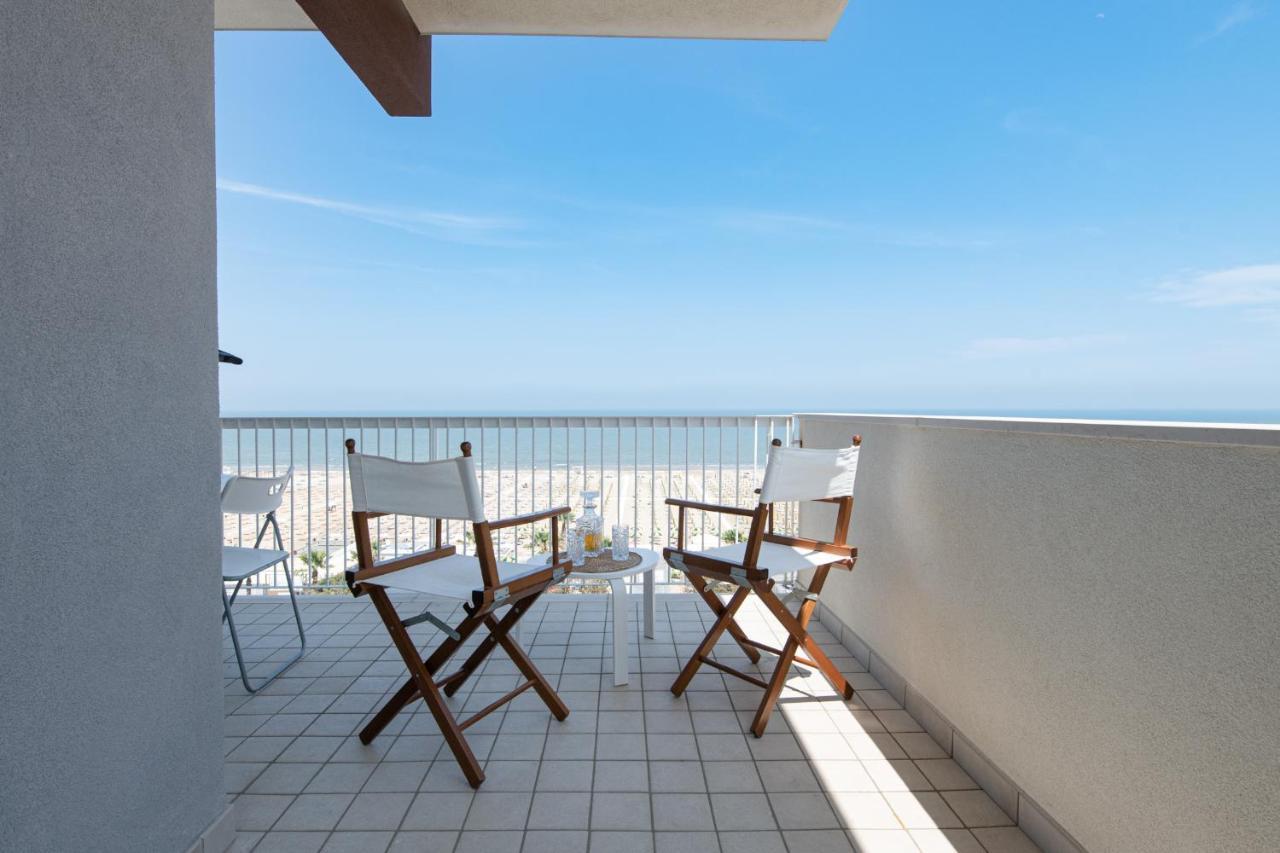 Ventodue Appartement Rimini Buitenkant foto