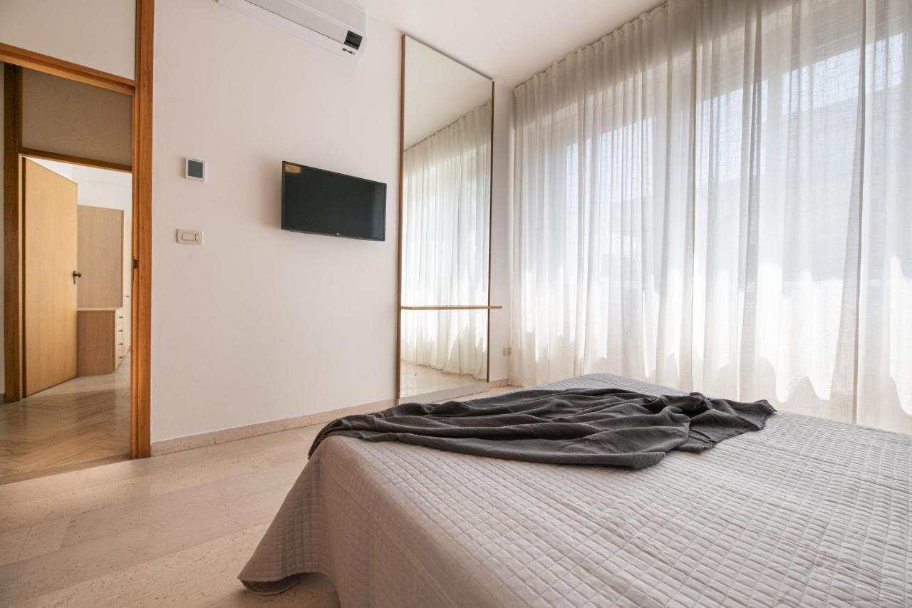 Ventodue Appartement Rimini Buitenkant foto