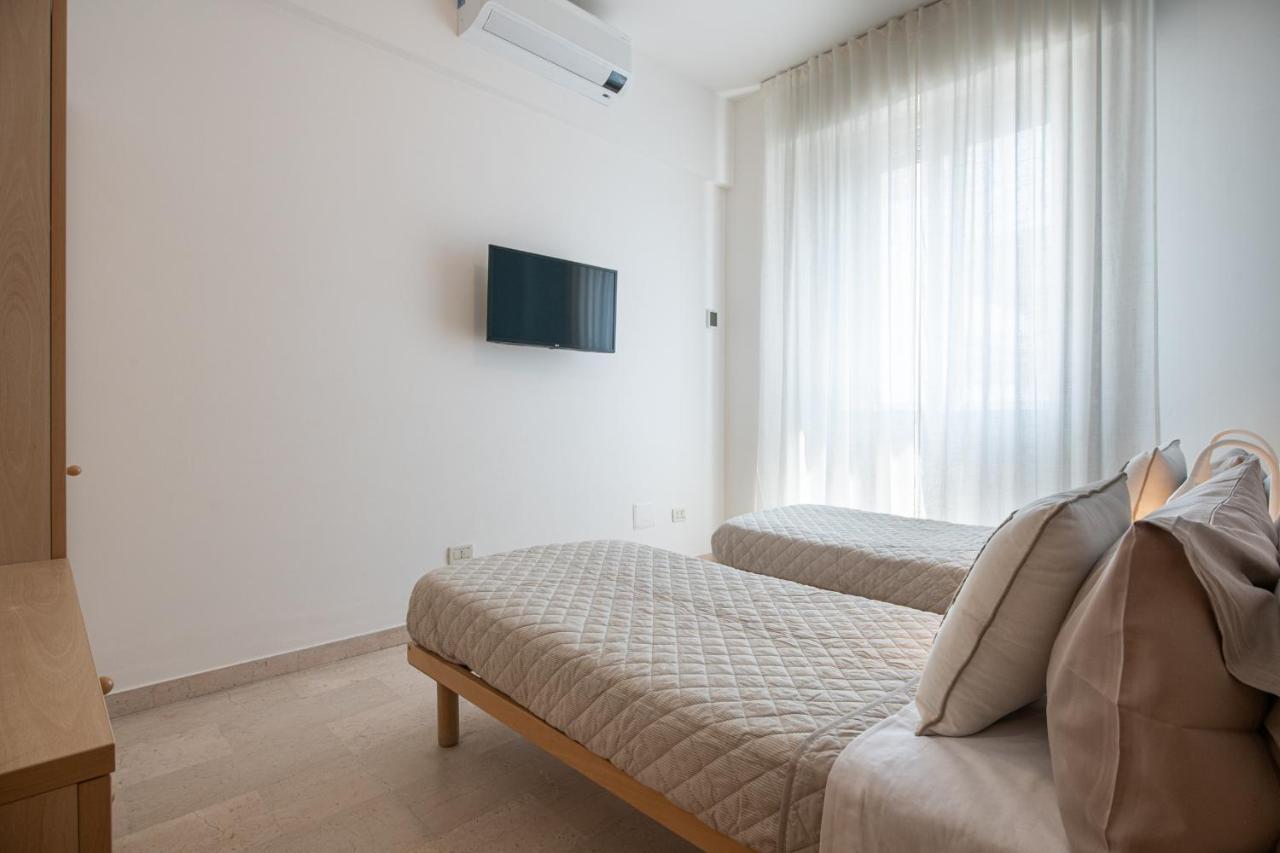 Ventodue Appartement Rimini Buitenkant foto