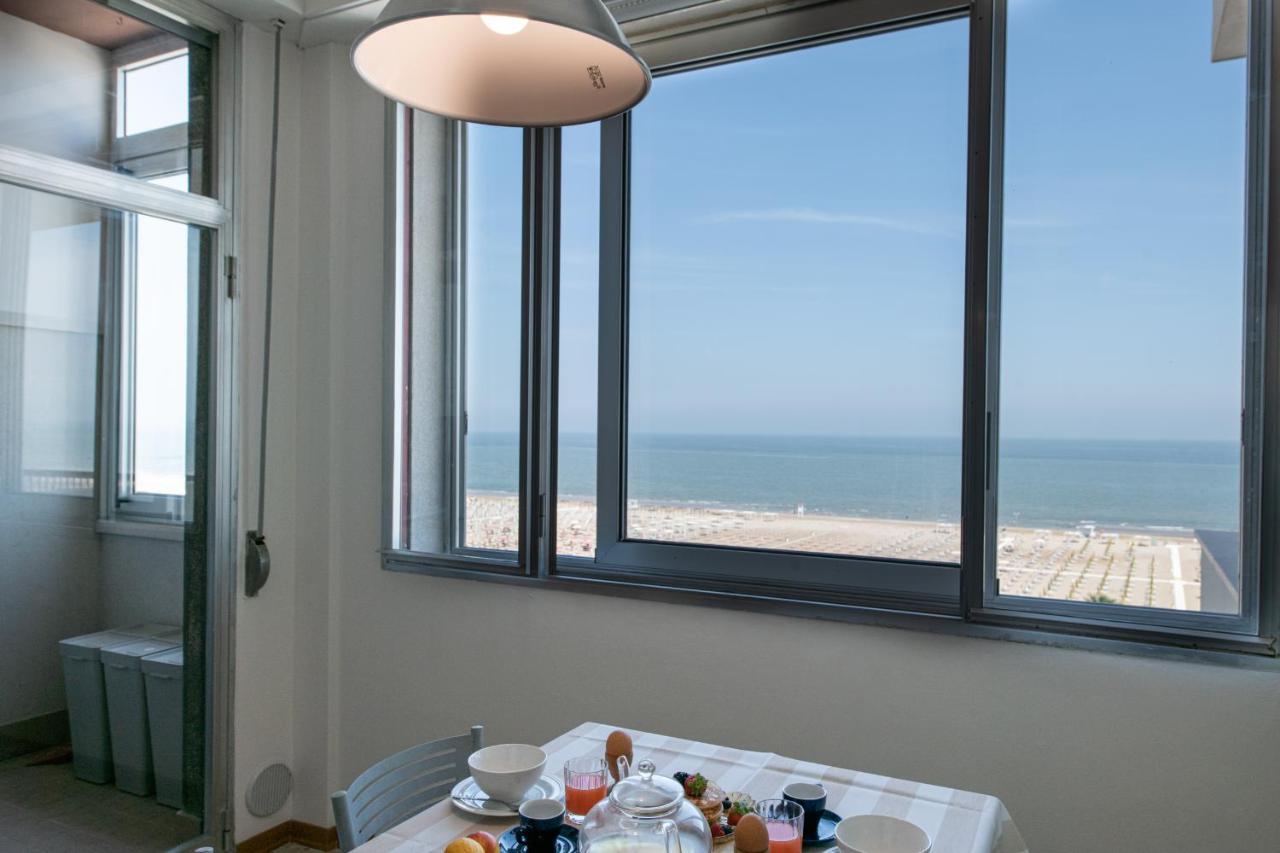 Ventodue Appartement Rimini Buitenkant foto