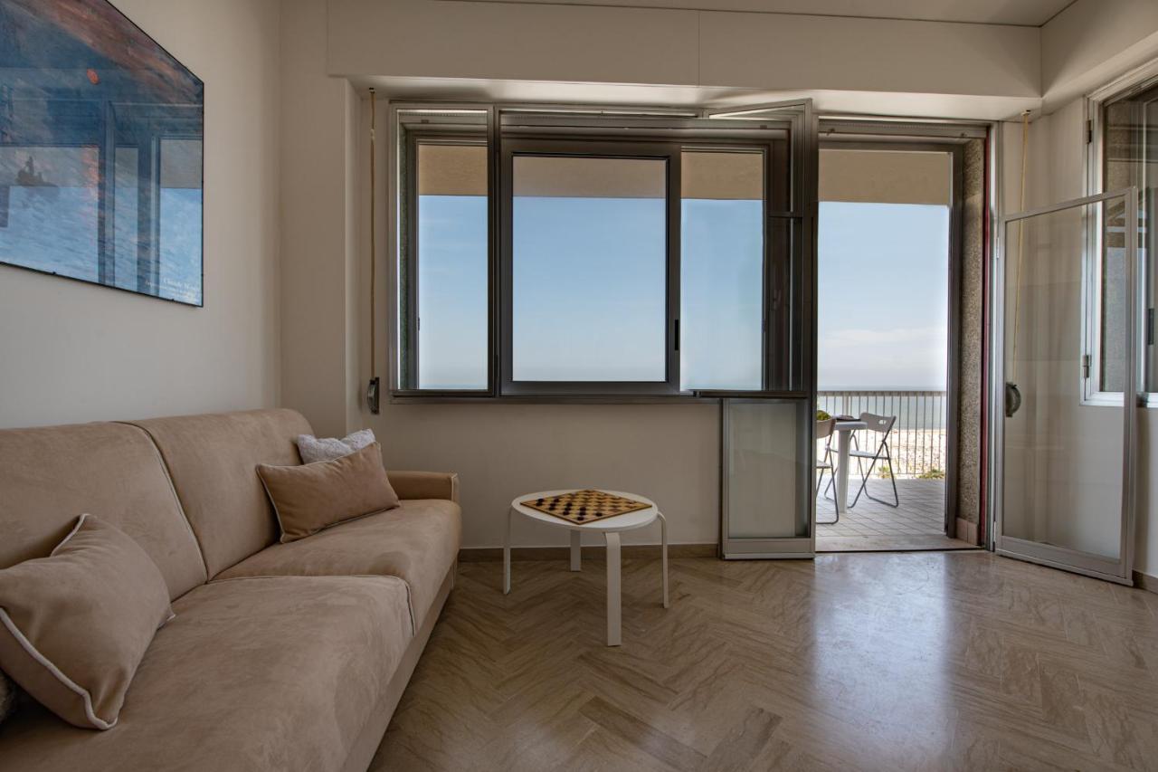 Ventodue Appartement Rimini Buitenkant foto