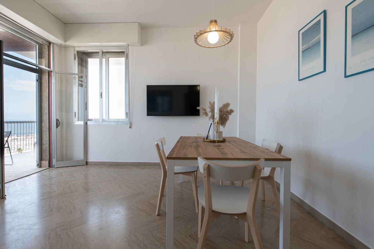 Ventodue Appartement Rimini Buitenkant foto