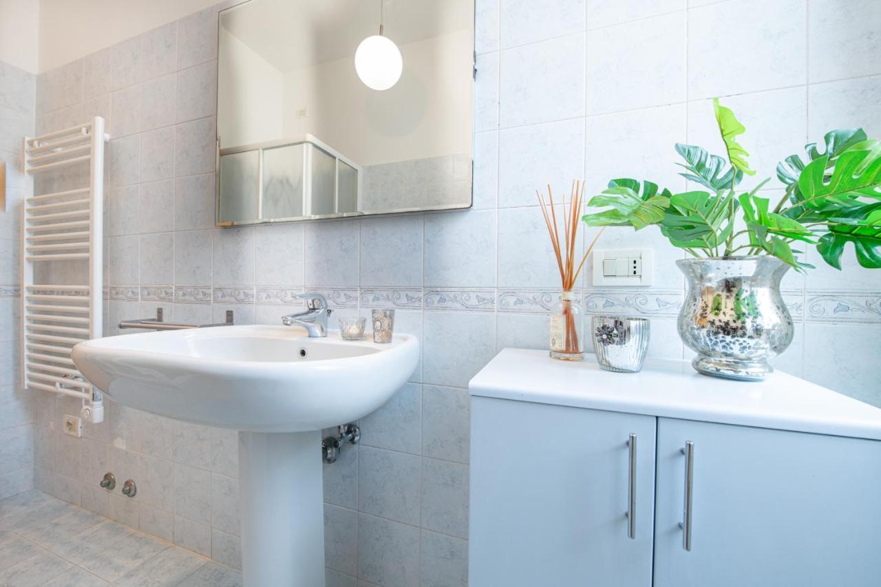 Ventodue Appartement Rimini Buitenkant foto